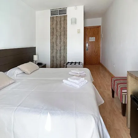 Grupoandria Platja Gran シウタデリャ