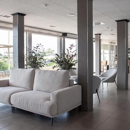 فندق Grupoandria Platja Gran ثيوداديلا